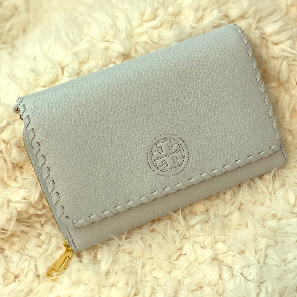 [SOLD] Tory Burch Marion Flat Crossbody